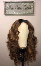 Load image into Gallery viewer, Custom Wig
