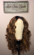 Load image into Gallery viewer, Custom Wig